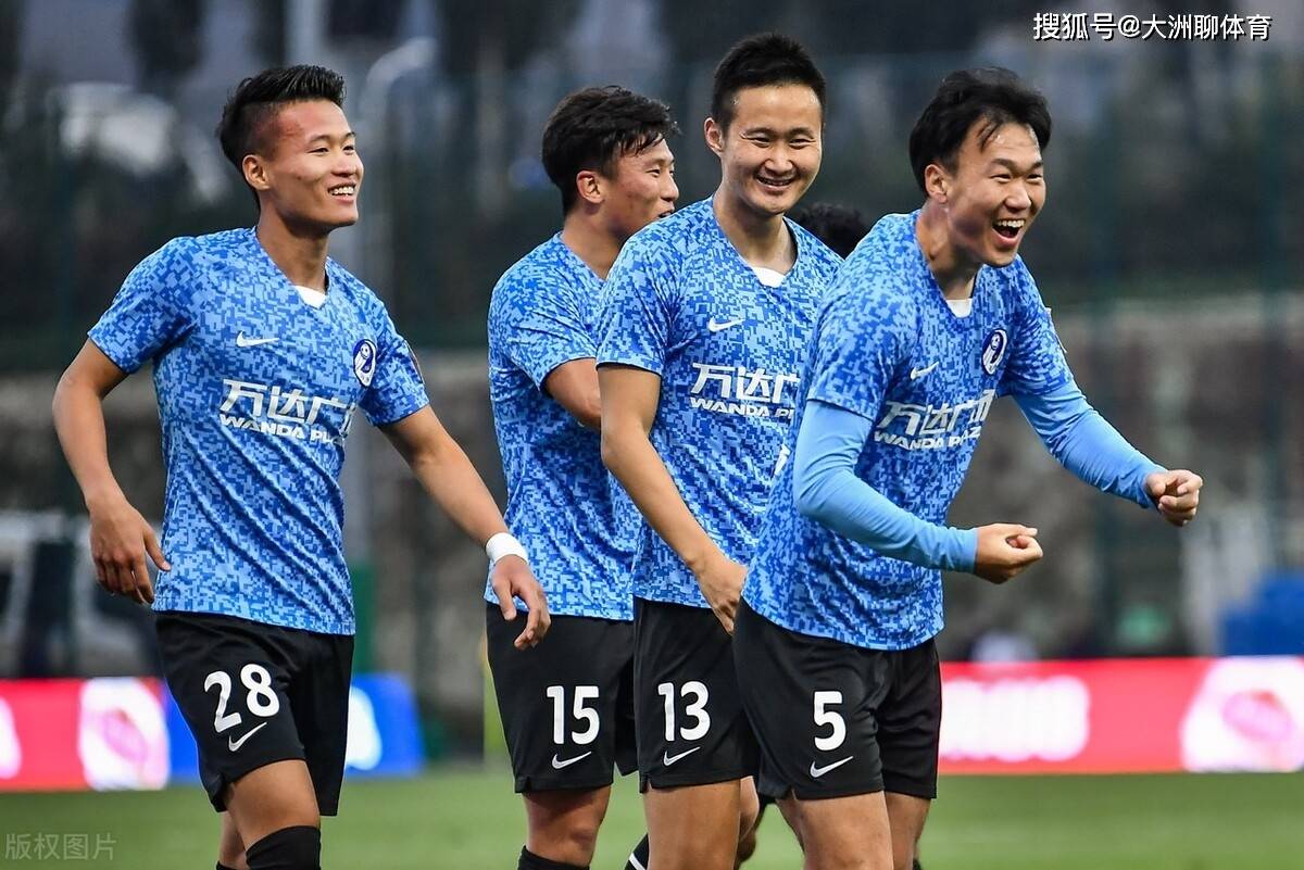 28圈体育- 阿扎伦卡遭遇二十连败,法国队教练面临压力了吗 