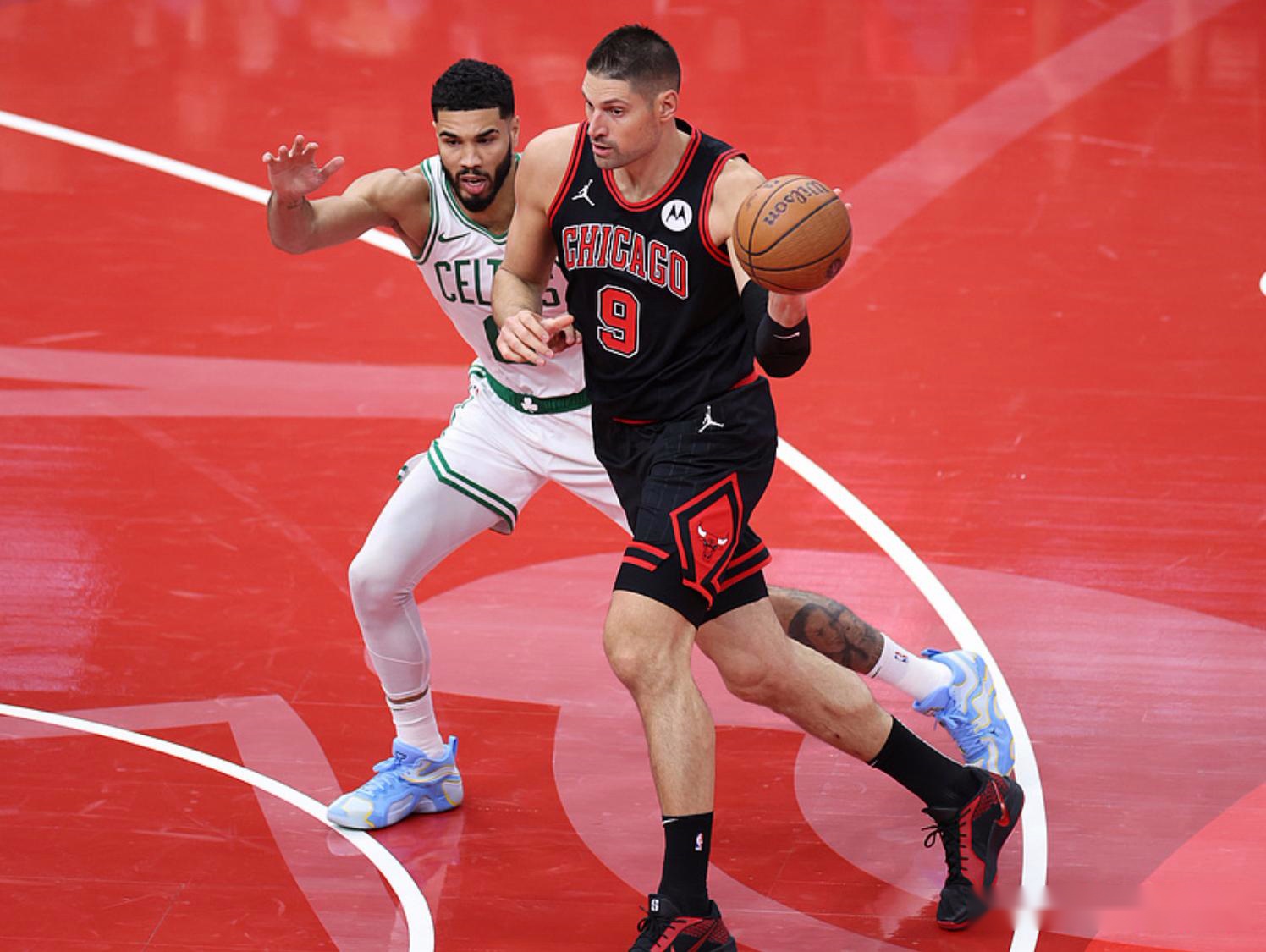 28圈体育-关于塔图姆连续二十场比赛得分超过战术调整，加拿大队挑战极限！的信息